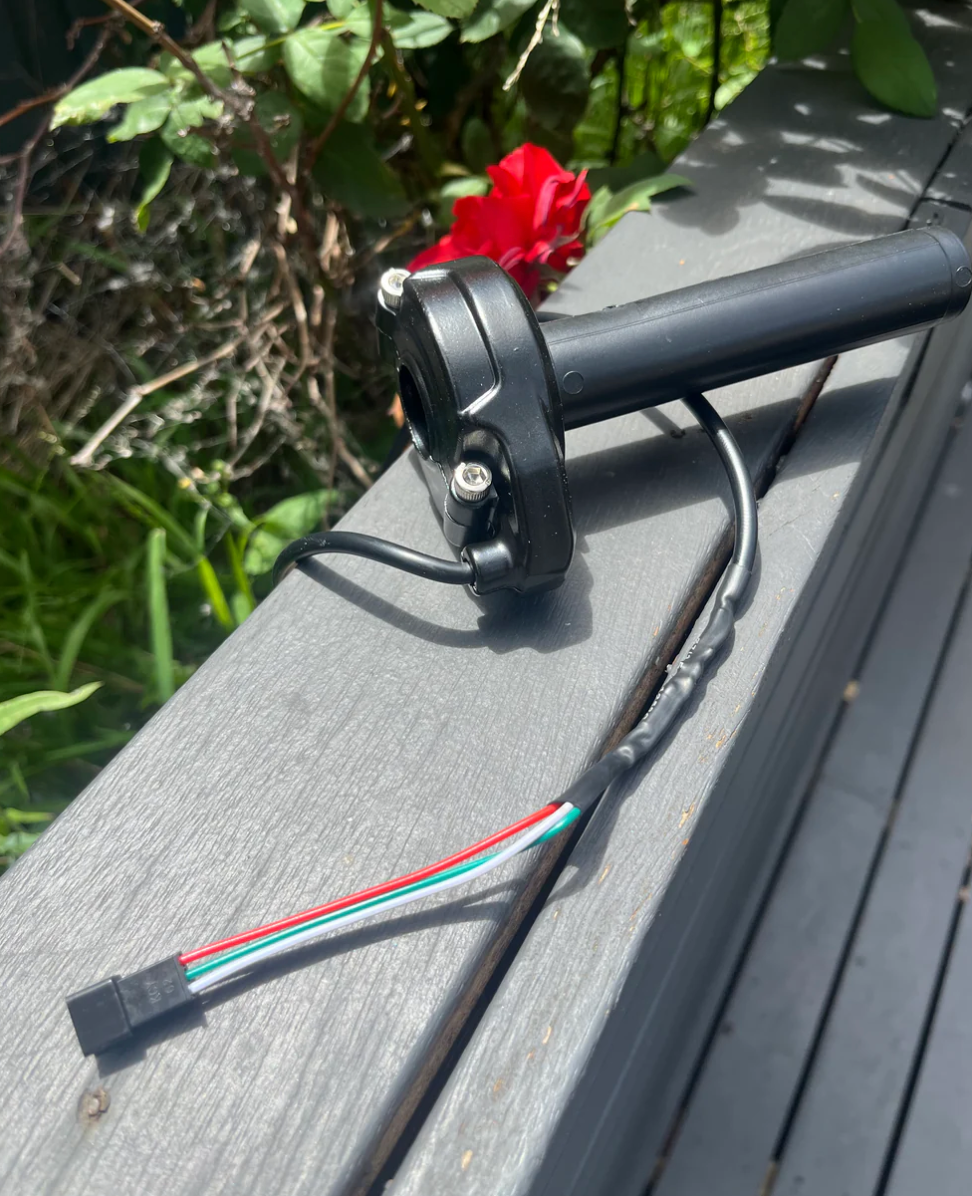 plug and play surron throttle